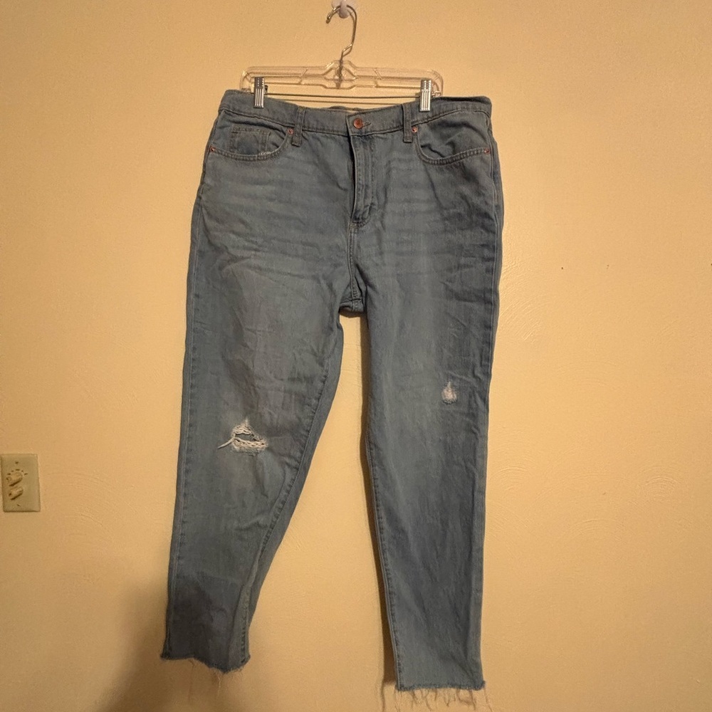 Universal Thread Medium Blue Distressed Boyfriend Jeans
